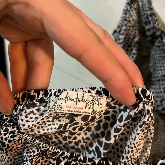 Free people open back dress. Perfect condition. - Picture 5 of 5